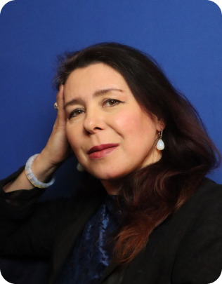 Любовь Звездина